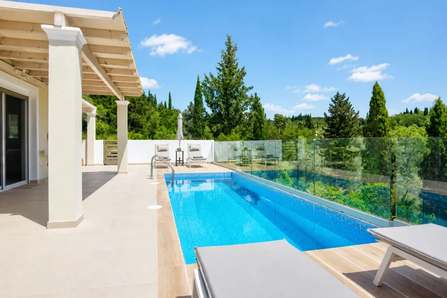 giardinia corfu holiday homes pool terrace pergola 03